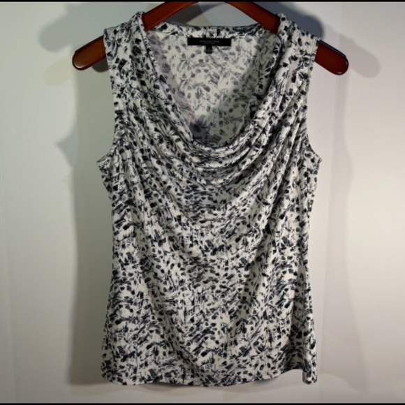 Andrew Marc Sleeveless Draped Front Top white, Gray, Black Size M - Picture 1 of 12
